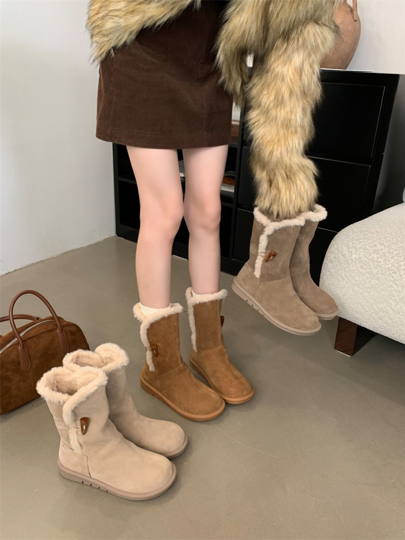 Genuine Leather Brown Snow Boots with Horn Buckle Short Boots Retro Furry Thick Sole Women’s Boots Warm Cotton Boots