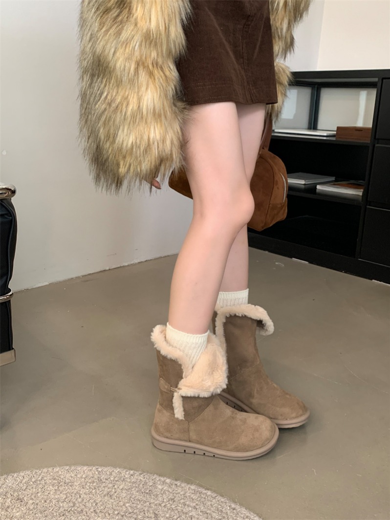 Genuine Leather Brown Snow Boots with Horn Buckle Short Boots Retro Furry Thick Sole Women's Boots Warm Cotton Boots - Image 3