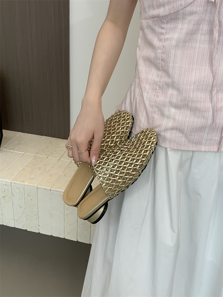 Woven Mesh Women's Low Heel Closed Toe Slippers 2026 Autumn Summer New One-Piece Retro Hollow Mules - Image 3